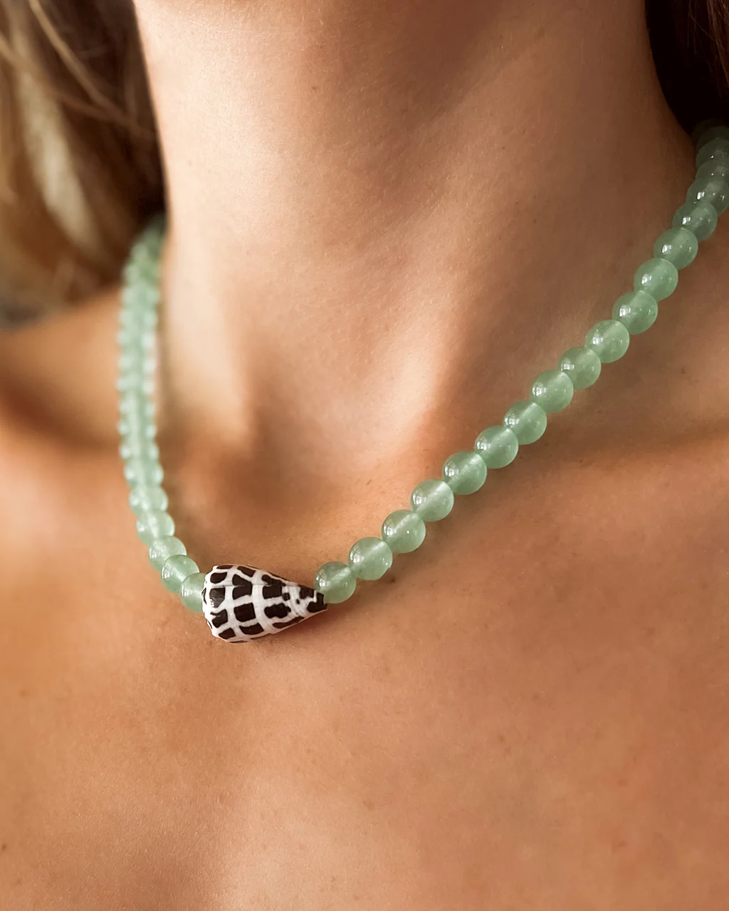 *16in Seafoam Gemstone Cone Shell Necklace - Image 2