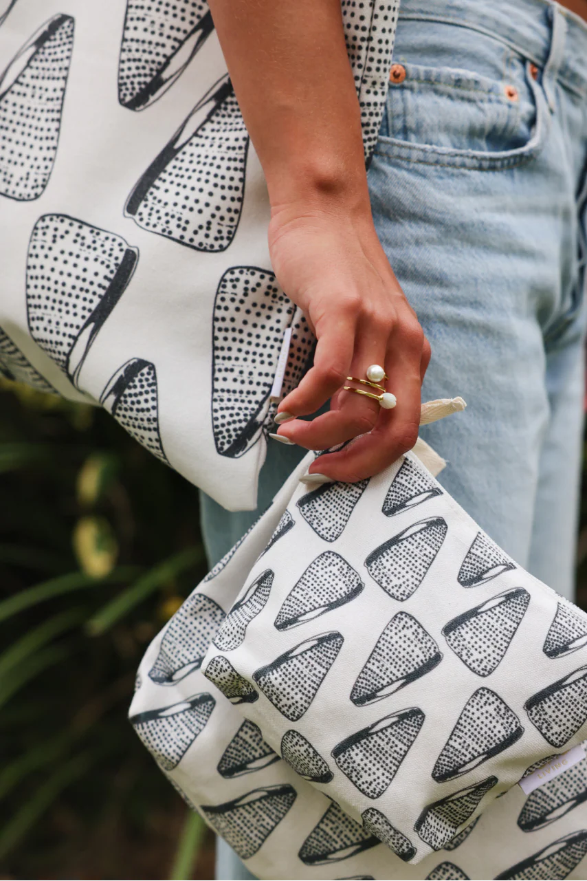 Dotted Cone Shell Tote - Image 7