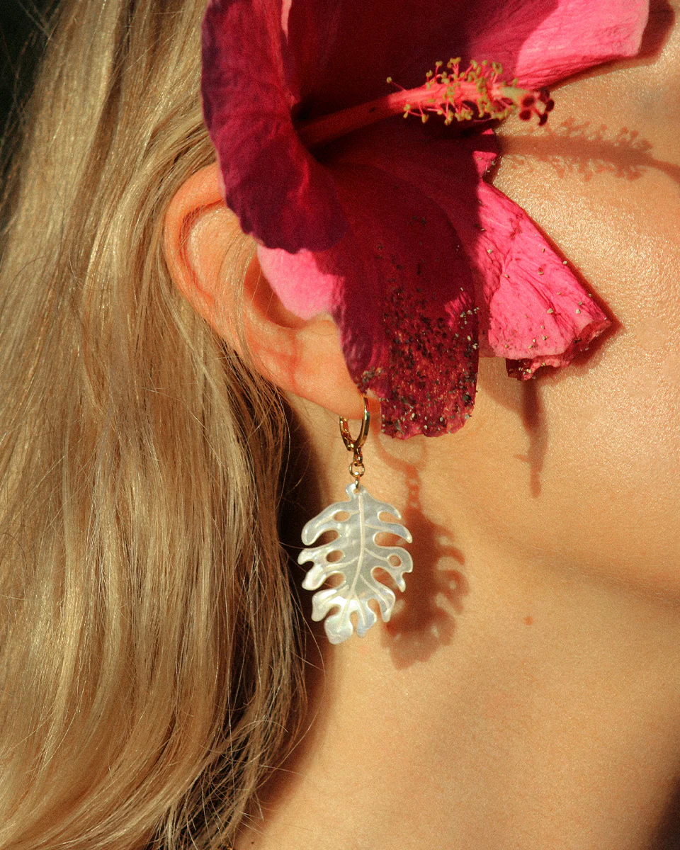 Hoop Monstera Drop Earrings, Mother of Pearl White Lōʻihi - Image 4