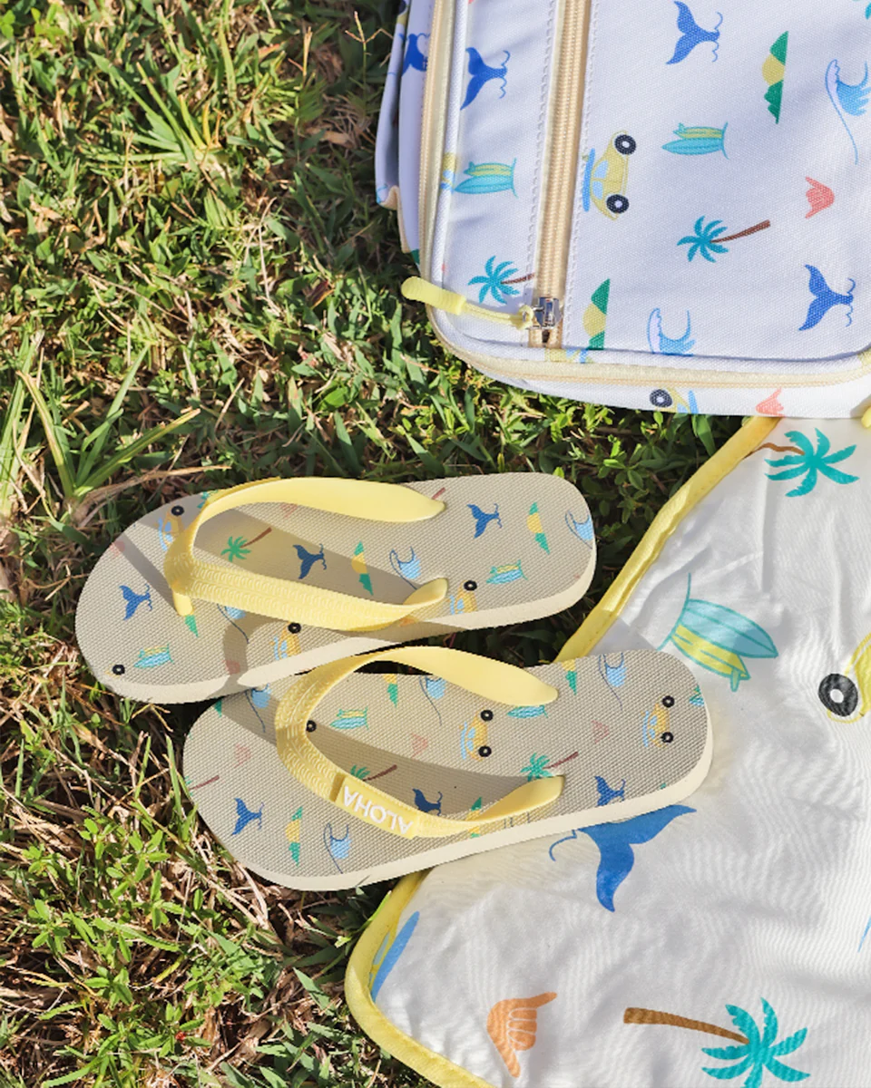Island Life Slippers - Image 19