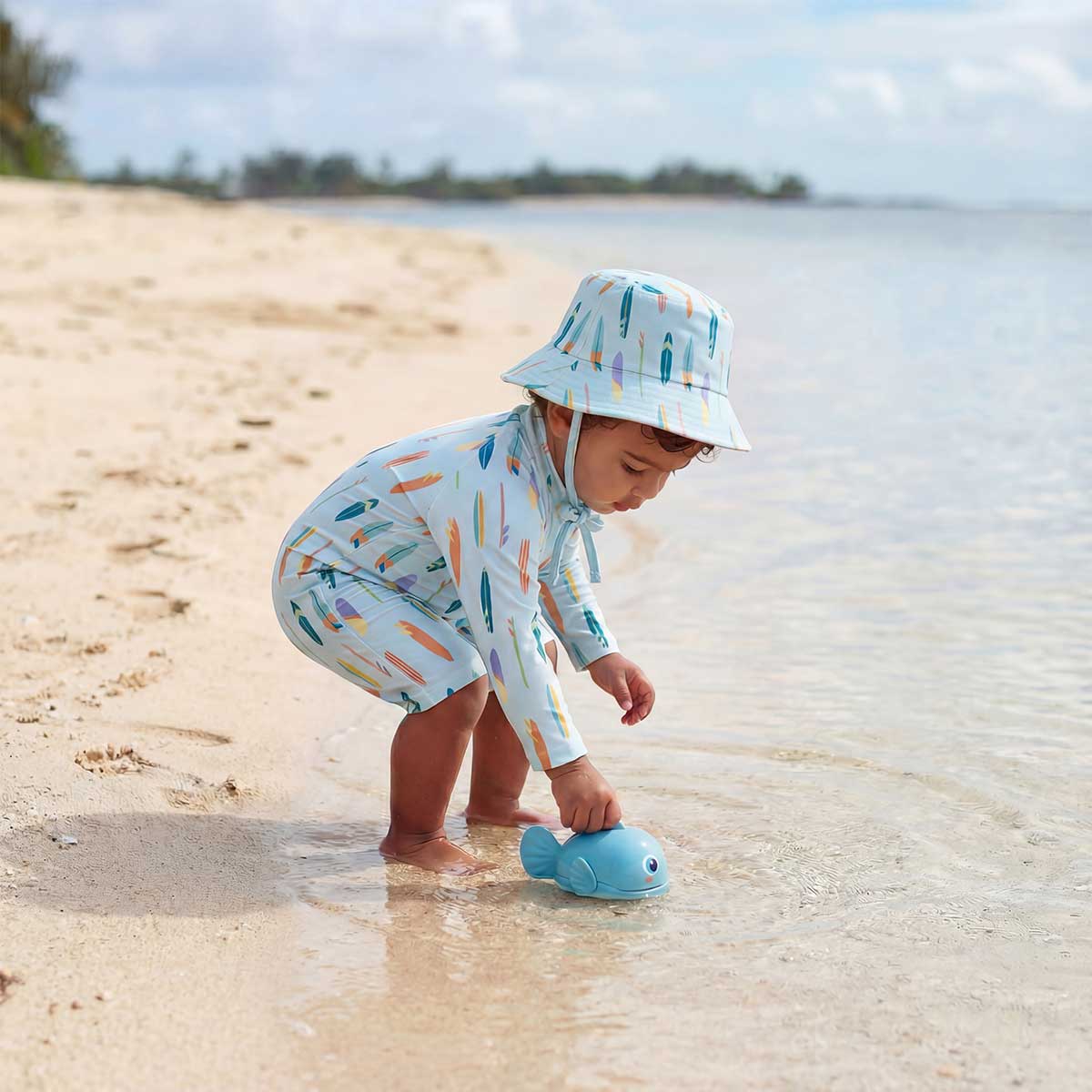 Line Up Reversible Sun Hat - Image 2