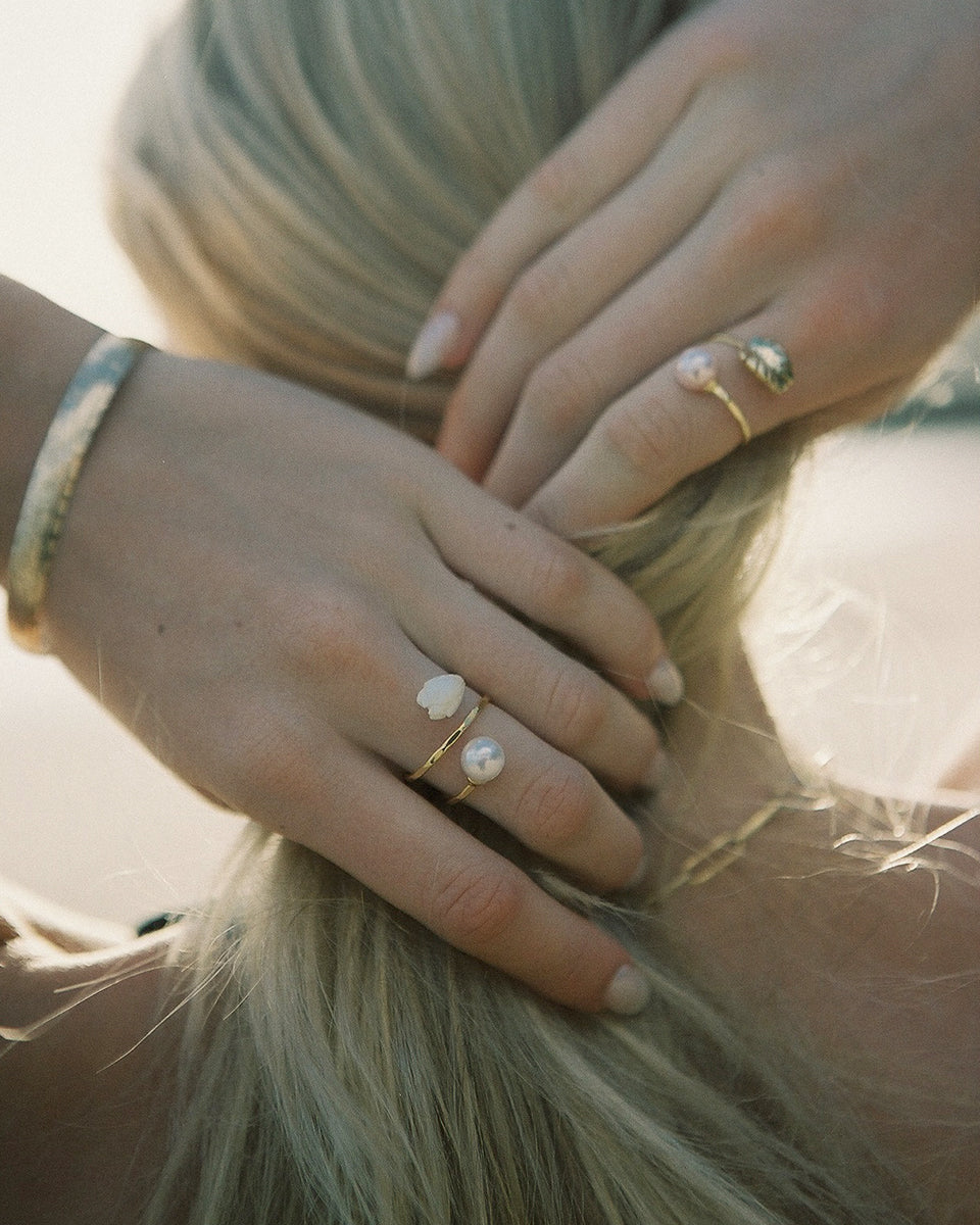 Pikake and White Pearl Hammer Ring, Silver - Image 2