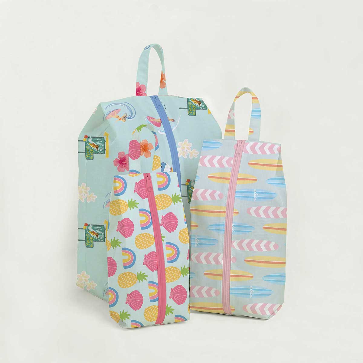 Seashell Spell 3D Zip Pouch, Set of 3 - Image 2