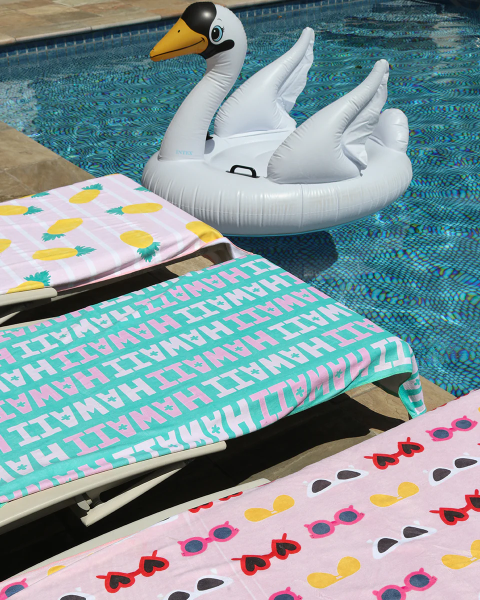 Sunglasses Beach Towel - Image 2