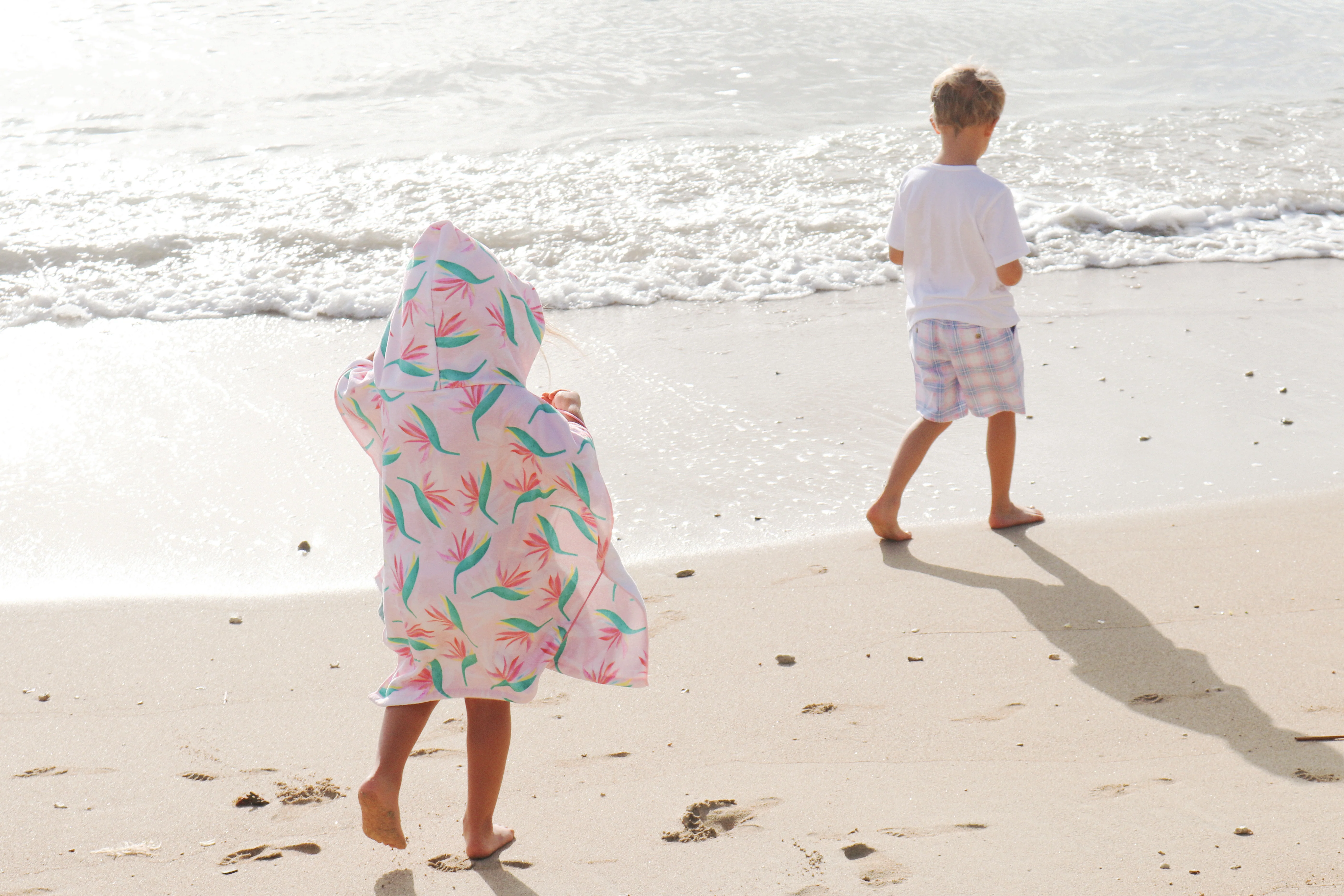 Surfing Spam Keiki Poncho - Image 3