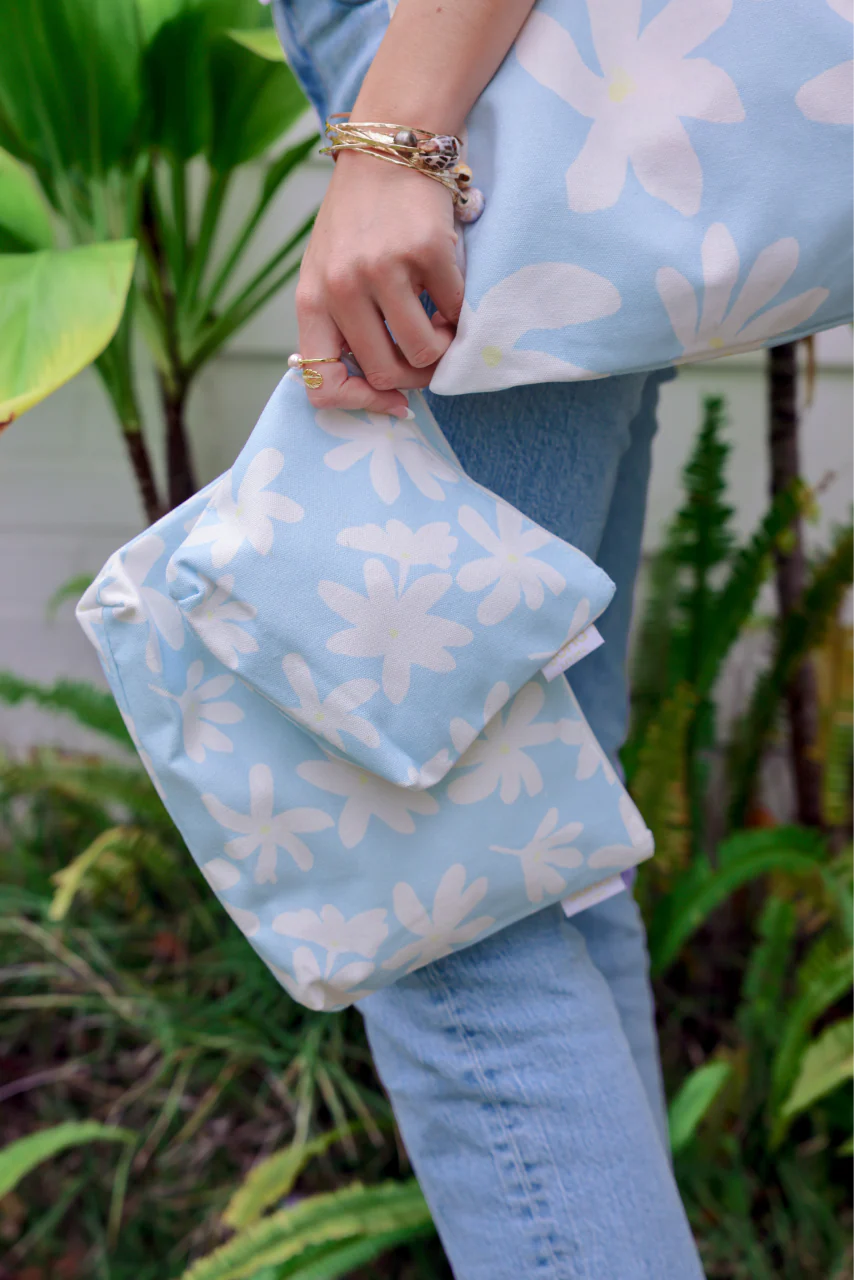 Tiare Blue Tote - Image 5
