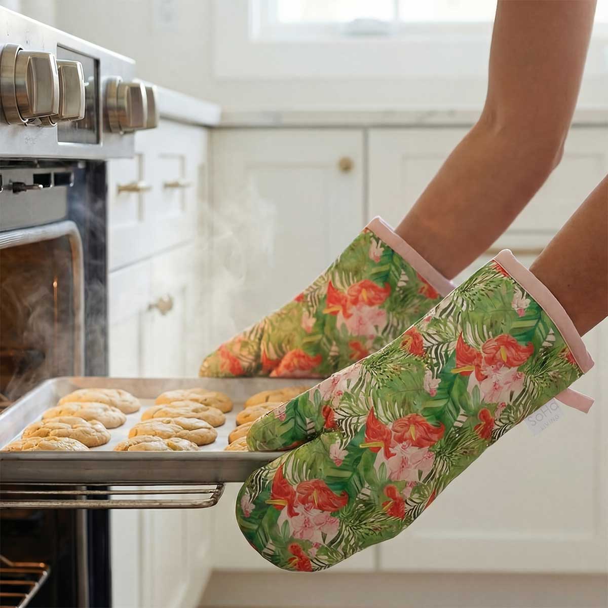 Verdant Hues Oven Mitt - Image 2